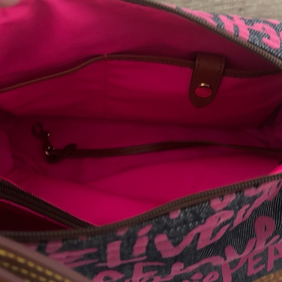 NWOT *RARE* Peace Love Mickey Dooney & Bourke Shoulder Bag - Picture 9 of 16